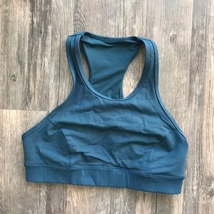 Lululemon high neck bra